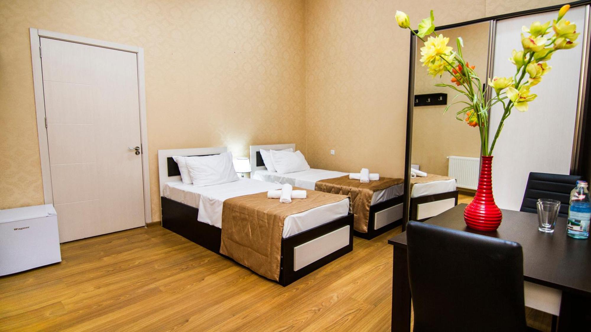 Hotel Brick House Tbilisi Esterno foto
