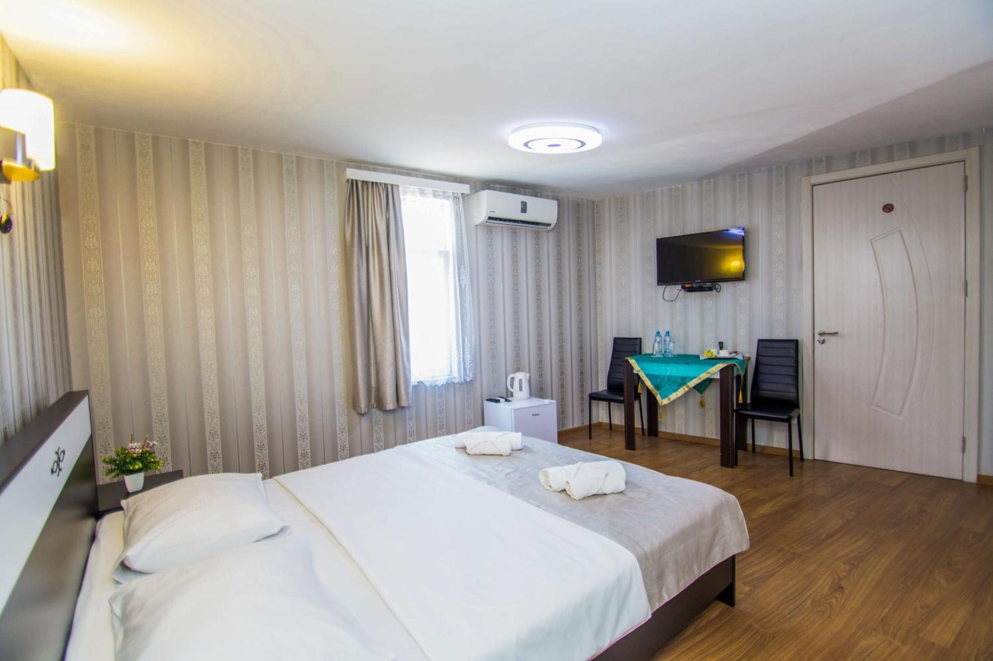 Hotel Brick House Tbilisi Esterno foto