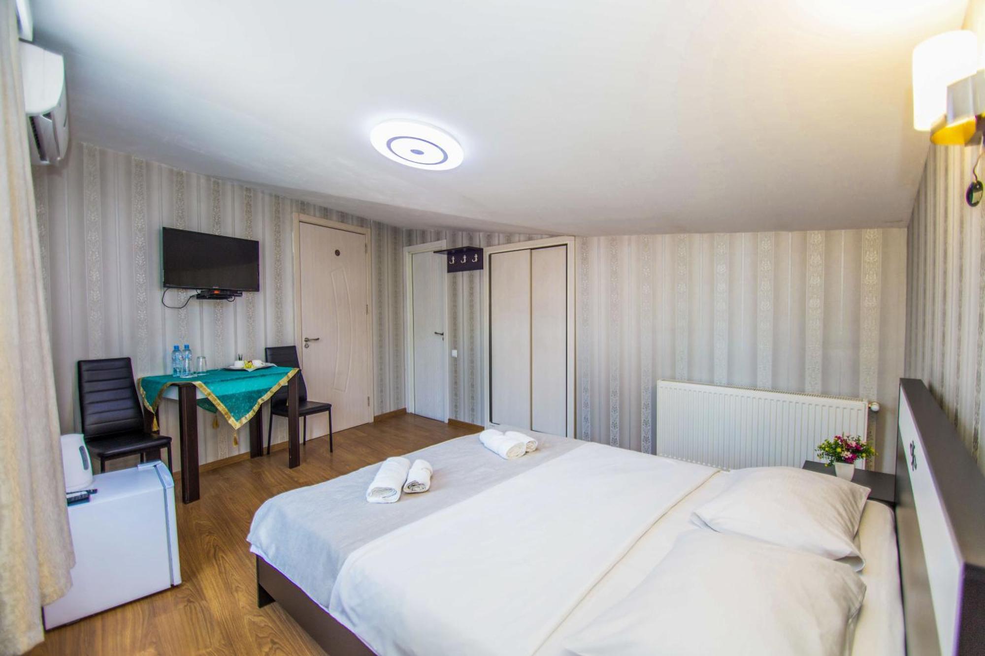 Hotel Brick House Tbilisi Esterno foto